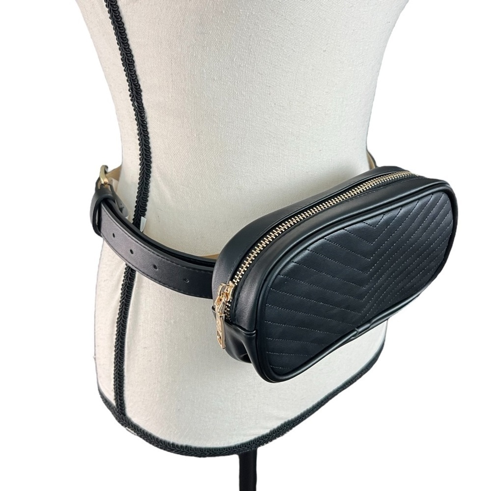 Steve Madden Black Belt Bag Fanny Pack Waist Bag Crossbody Travel NWT